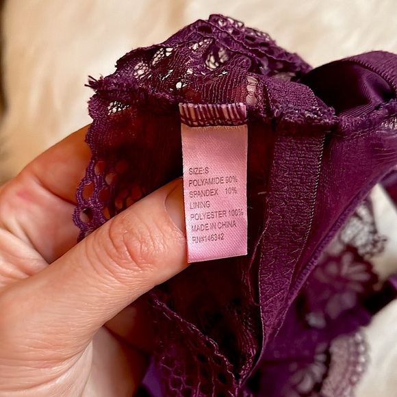 Victoria Secret Racerback Bralette - Picture 4 of 5